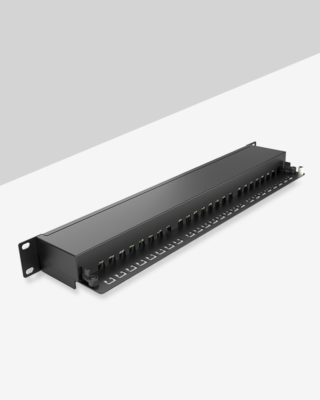 1U24口-屏蔽防塵網(wǎng)絡(luò)配線架